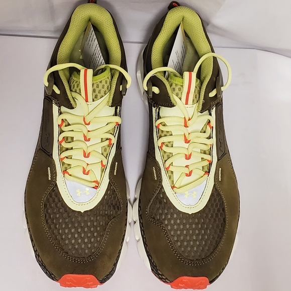 UA Men's HOVR Summit Hiking Shoes - Picture 9 of 14